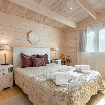 Design In With Private Pool