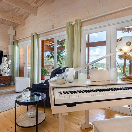 Design In With Private Pool Chalet *