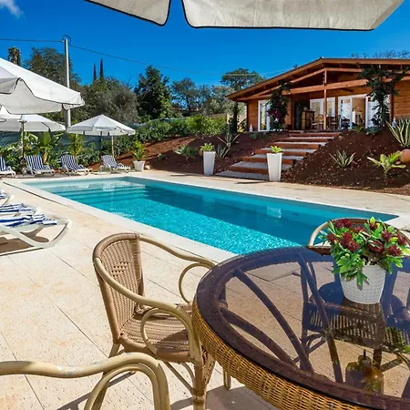 Design In With Private Pool البوفيرا