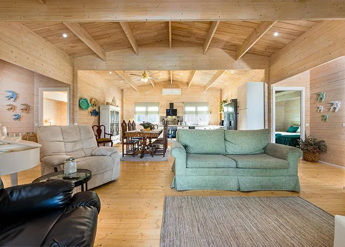 Design In With Private Pool Chalet *