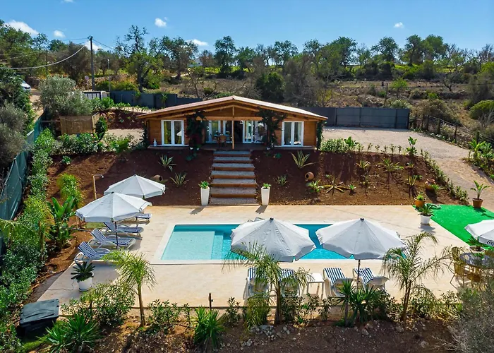 Design In With Private Pool Chalet Albufeira
